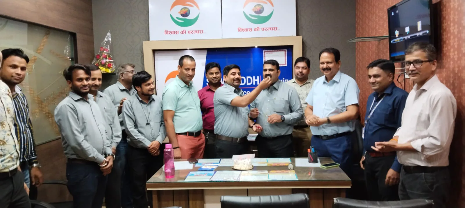 Image Gallery-1cr_loan_recv_3